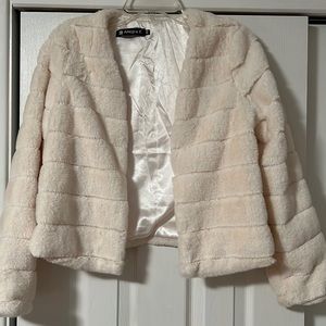 Ivory winter faux fur crop jacket